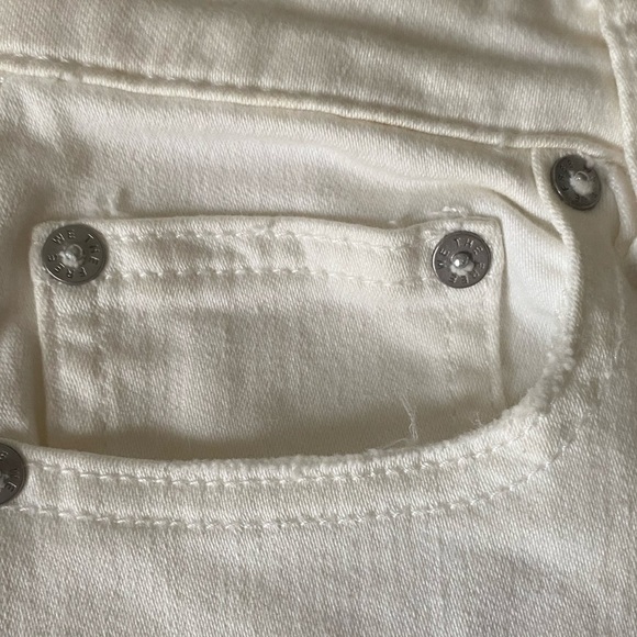 NWT Free People engraved detailed floral jeans size 24 - Picture 7 of 13